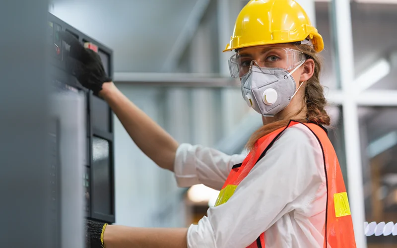 How CRM drives new revenue opportunities for manufacturers - Workbooks CRM