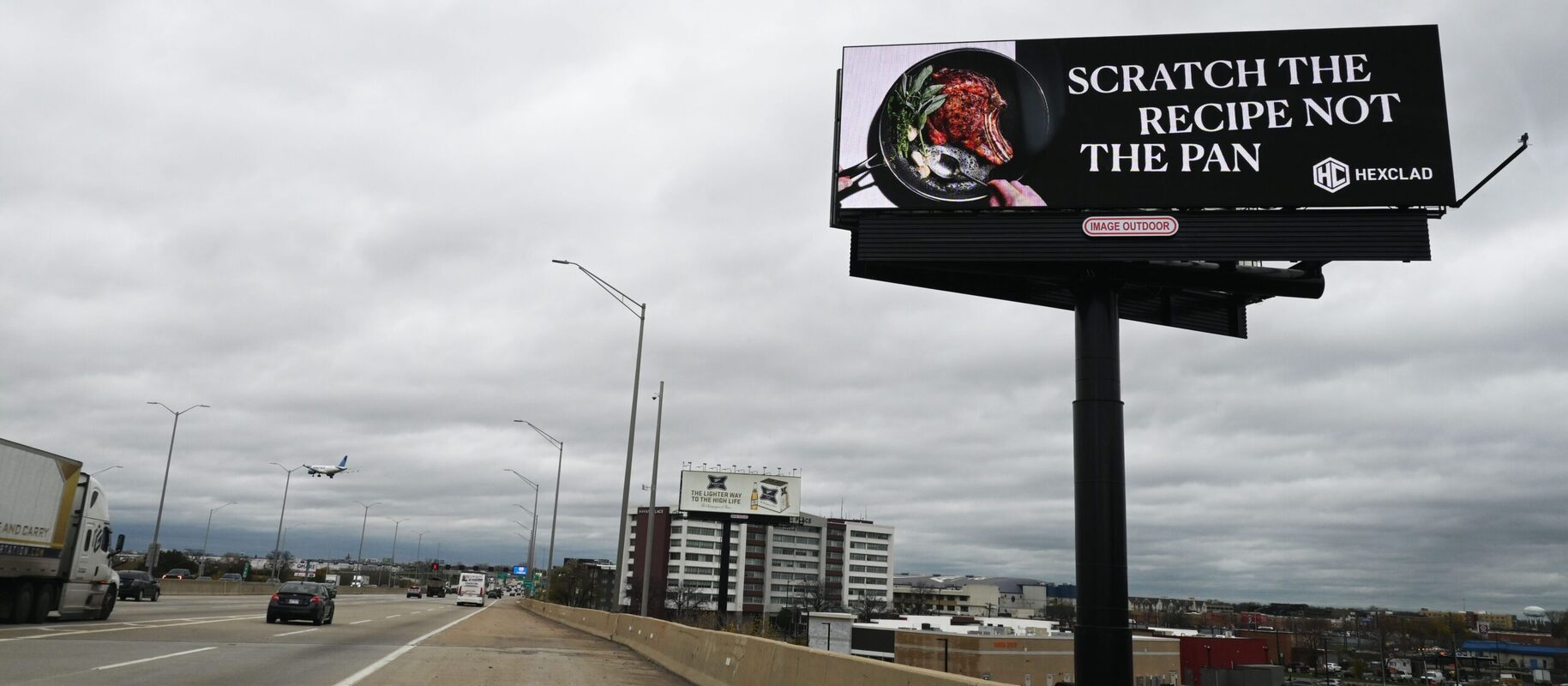 How HexClad Used Out-of-Home (OOH) Advertising to Drive Sales and Awareness