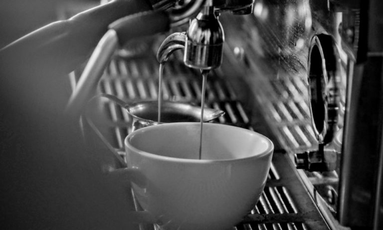 10 VCs Investing In Food & Bev Startups