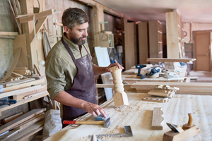 What Are Leads in Marketing? Definition & Ways to Generate More