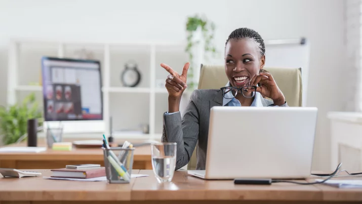 How CPQ Makes Upselling Simple