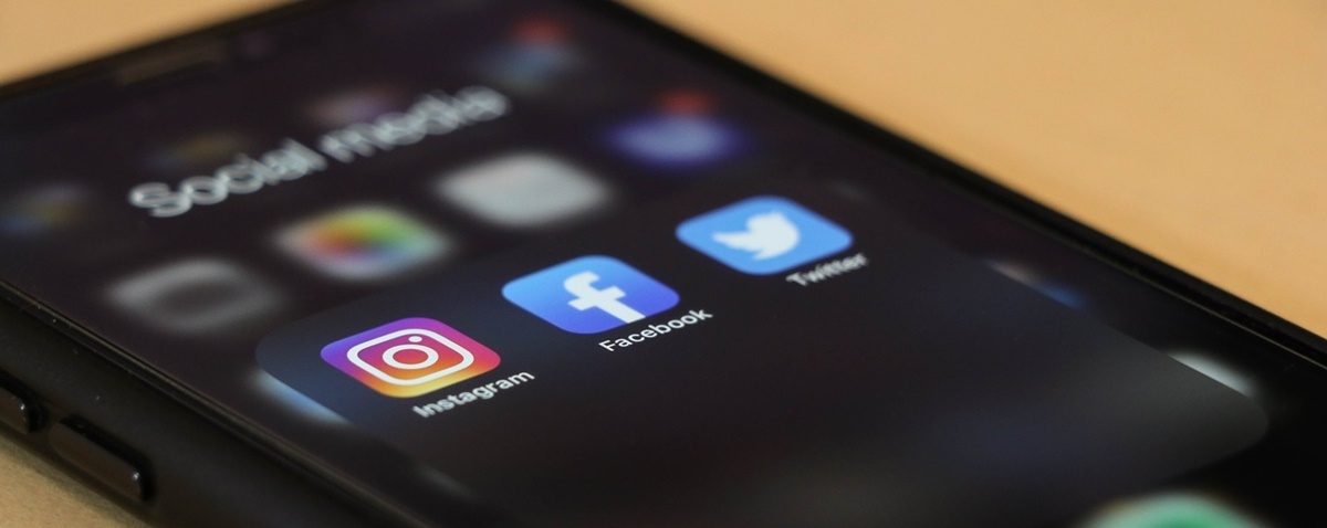 Instagram vs Facebook: Which one is the best for your Social media marketing campaign?