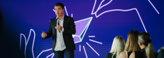 The Enterprise Playbook for Creator Marketing at Scale I Traackr