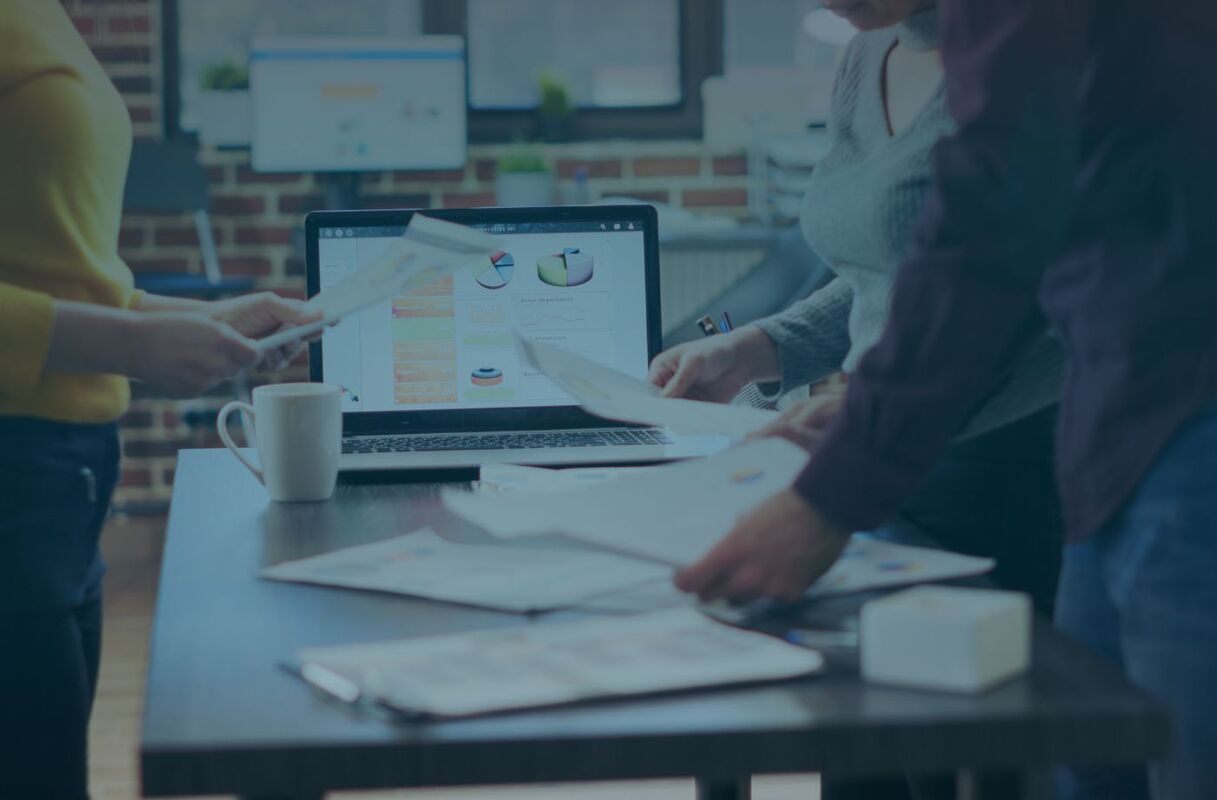 10 Best Brand Monitoring Tools in 2024 (+ GUIDE)