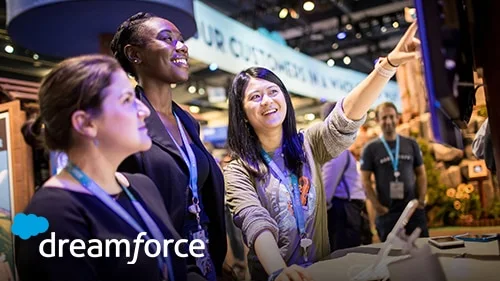 Start Your Dreamforce '19 Journey at the Customer 360 Experience
