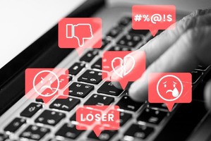 How to Handle Internet Trolls