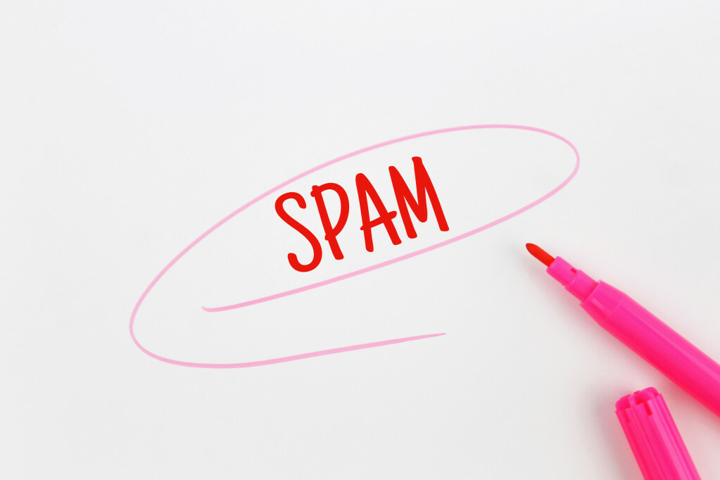 14 Reasons Why Your Email Goes To Spam & How To Fix It