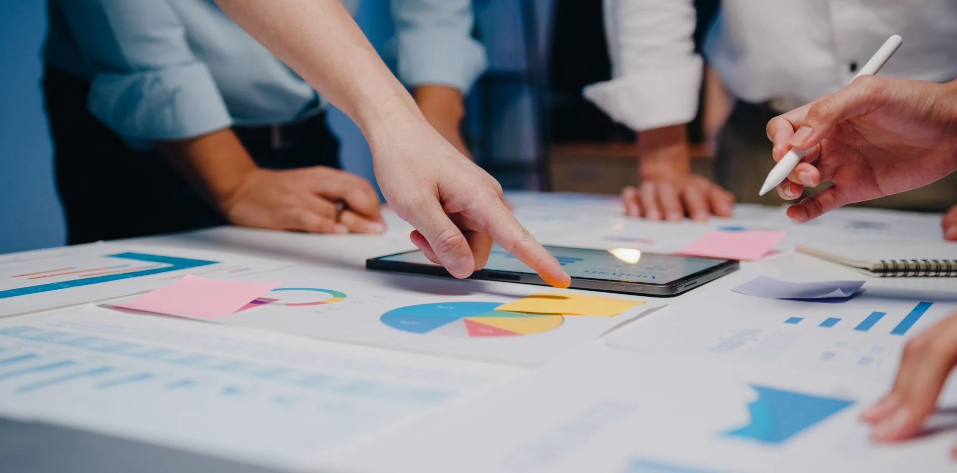 Step by step guide: How to host a webinar?