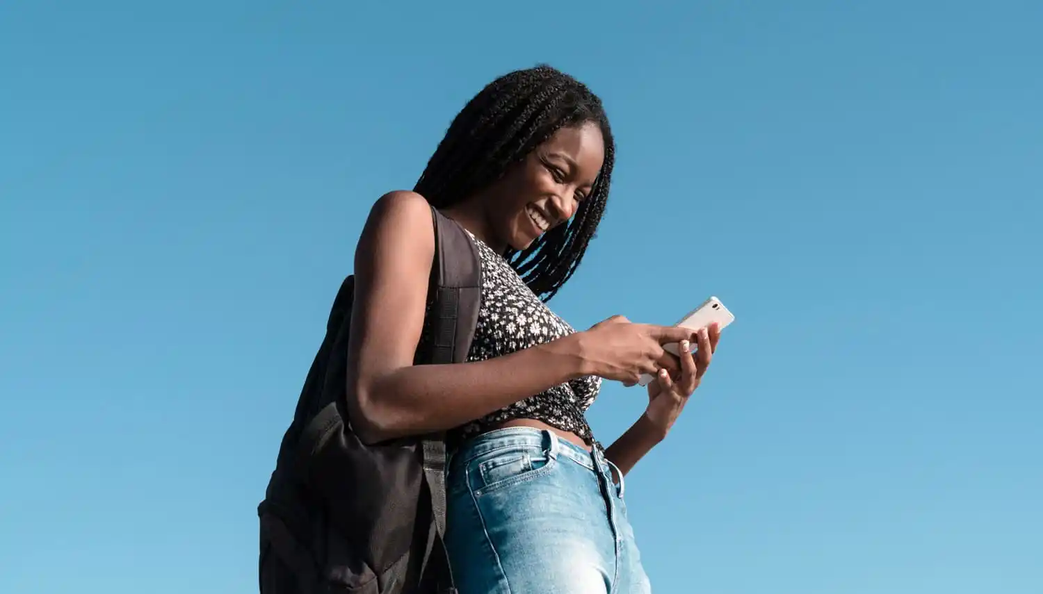 14 Funny Sales Quotes To Motivate Your Team