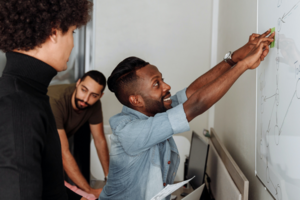  Emotional Intelligence: Your Quick-Reference Pocket Guide