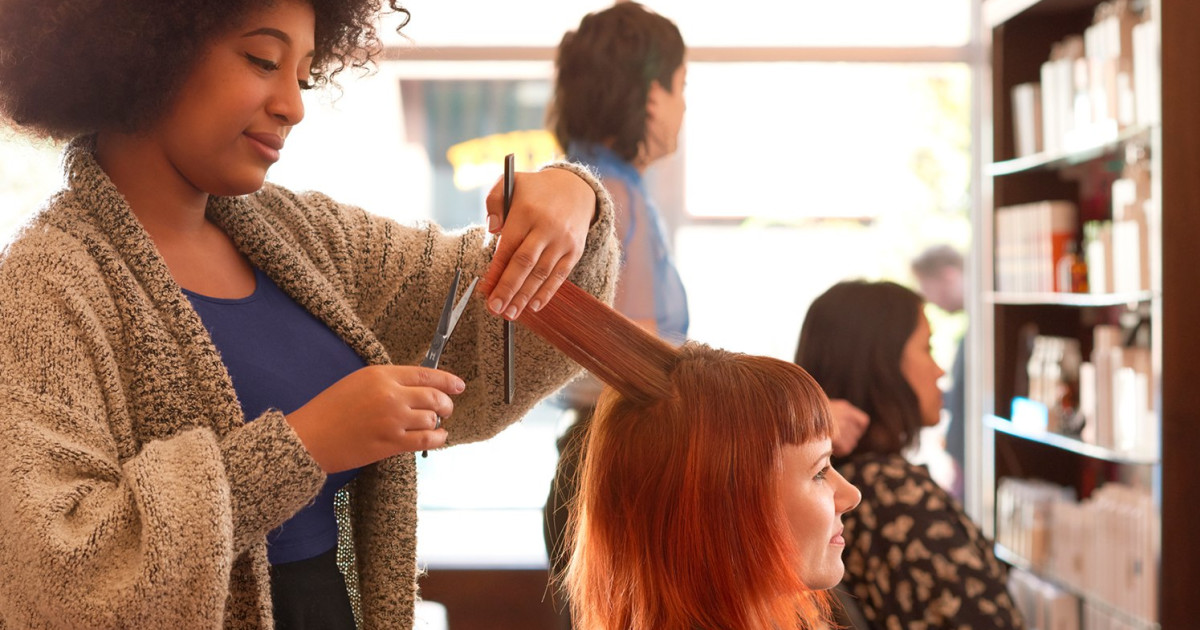 Trimming Your Salon Startup Costs