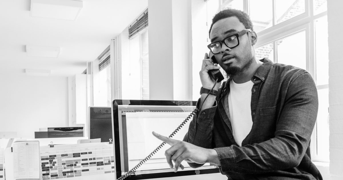 How To Cold Call: 21 Cold Calling Tips From Experts