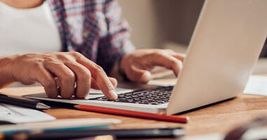 Text Marketing Beats Email for Nonprofit Donation Requests