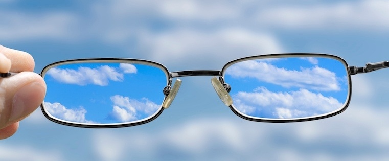 7 Bulletproof Techniques for Getting Even the Most Distracted Prospects to Focus