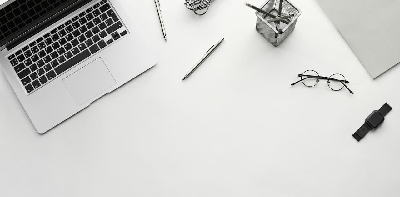 CRM Implementation: Step-by-Step Guide for SMBs [2025]