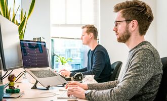 What is the best CRM software for small business in 2023? 8 best CRM for small business, pros, cons, and features