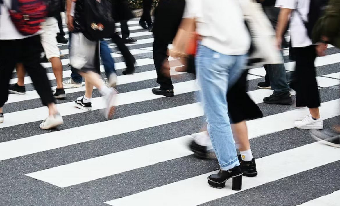 How to maximise profits with the help of cross-selling: Tips, tricks, and strategies