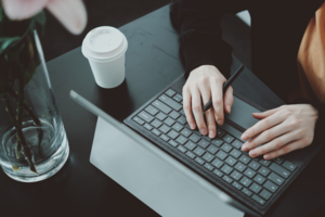 10 Professional Outreach Email Templates You Can Steal Today