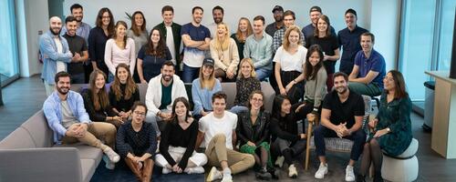 Feed. Customer Service Story