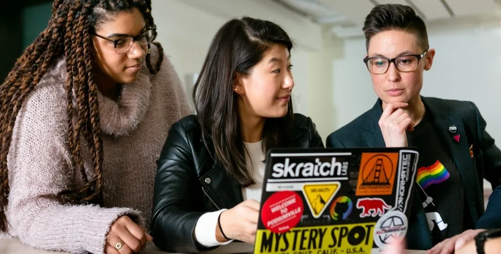 The Top 7 Ways to Improve Communication Strategies for Design Teams