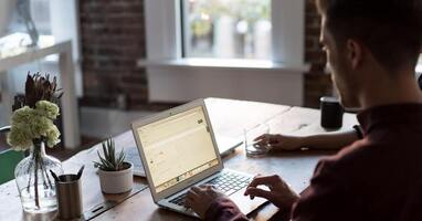 10 Internal Communications skills every practitioner needs