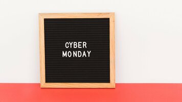 7 Surprising Ecommerce Statistics Related to Peak Season