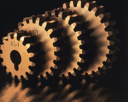 Geoffrey Moore's Four Gears Model for Spinning a Serious Viral Following