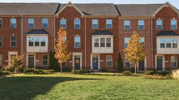 6 Ways to Boost Communication Within Your Community Associations