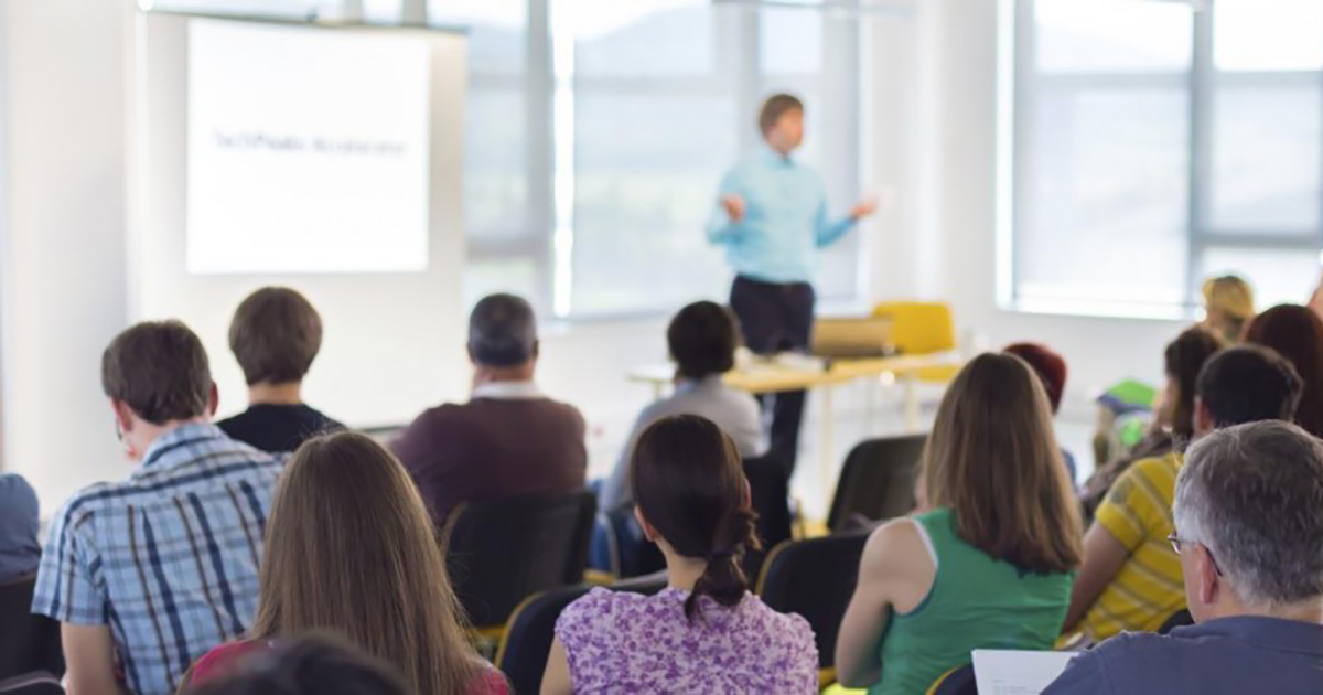 How to Sell 100+ Seats In Your Online Course to One Corporate Client