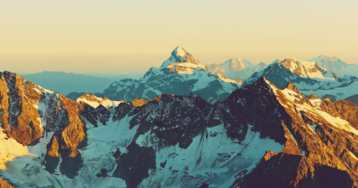 Presenting the Beginner's Guide to Social Media for Small Businesses