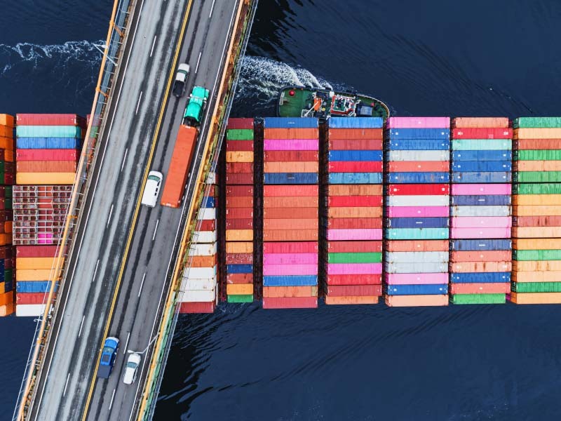 Going Hybrid: A New Working Model for Remote Legal Services