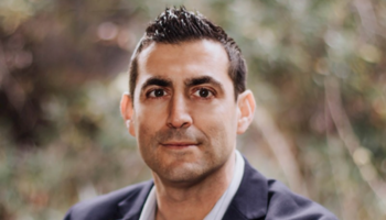 An interview with Ian Koniak, sales coach and a former #1 AE at Salesforce