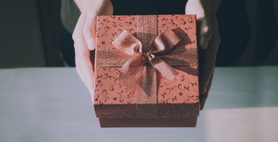 Ten Tips for the Perfect Gift Giving Guide