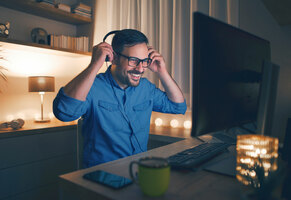 How an effective content management system keeps your remote team productive