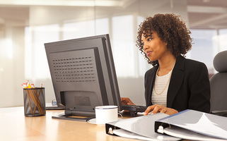 Embrace Control, Unleash Potential: Keys to a Successful Citizen Developer Culture