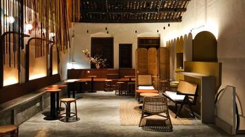 Furniture retailers see decline in sales, layoffs since height of COVID boom