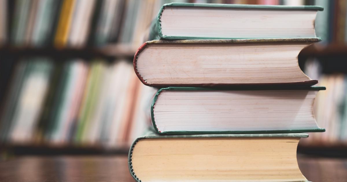Weekly Roundup: What We're Reading on Book Lovers Day | UserTesting Blog