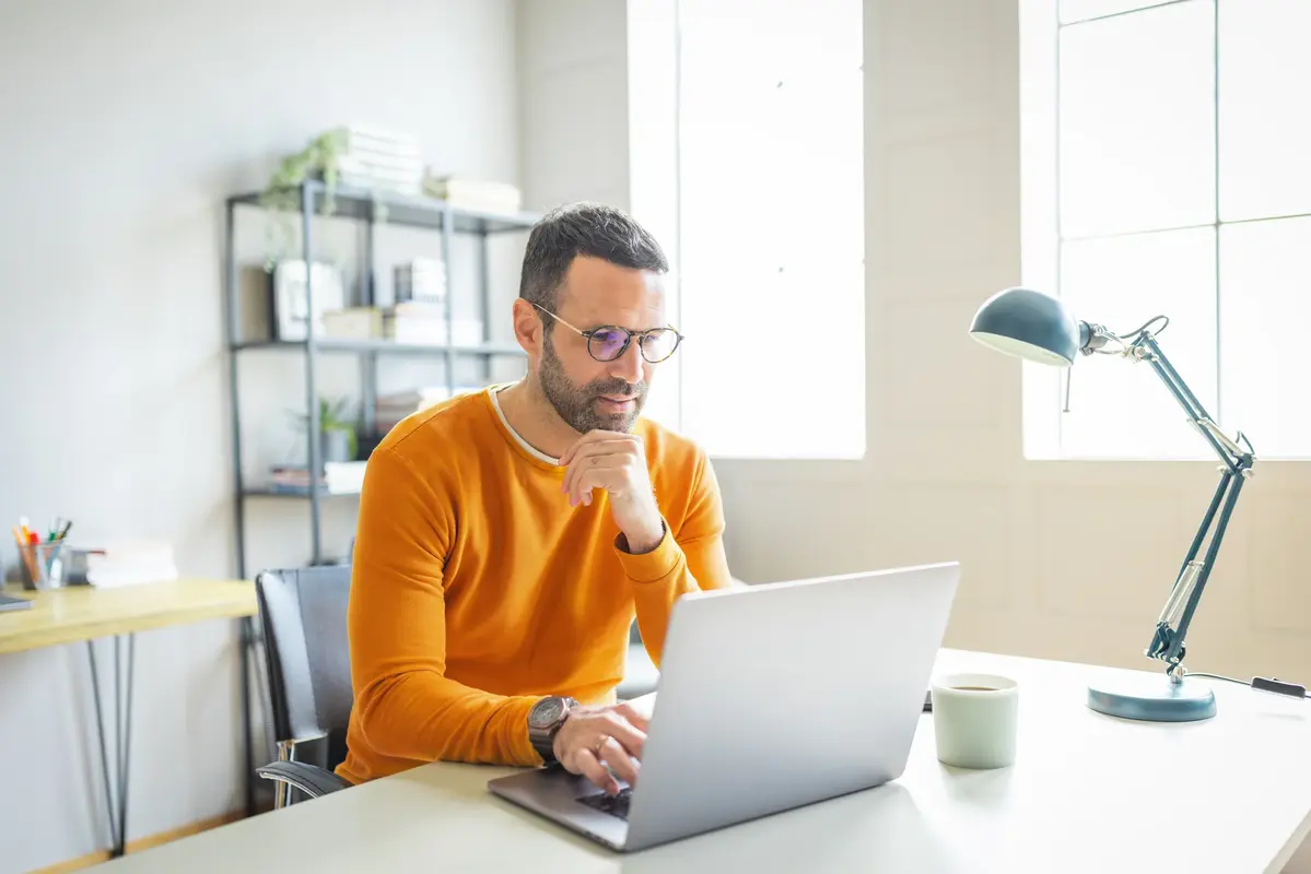 AI in Communication: Enhancing How We Connect