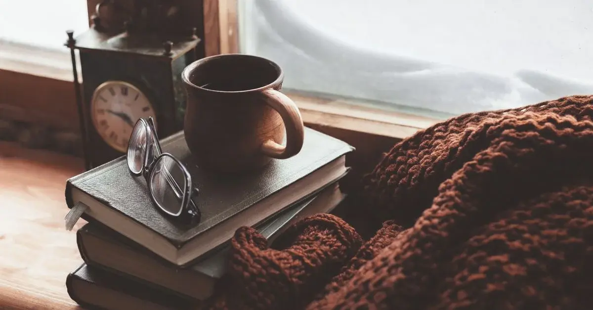  Home - Blog - 100+ Winter Content Ideas to Keep Your Marketing Momentum 100+ Winter Content Ideas to Keep Your Marketing Momentum