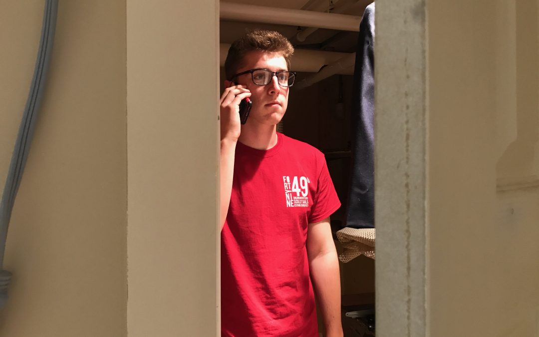 7 Sales Experts give Cold Calling Tips