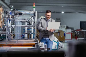 Better Together: IoT and CRM for the Manufacturing Industry
