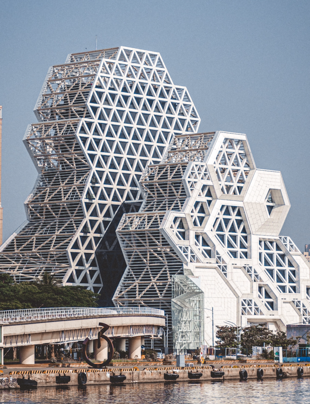 Product Marketers: Throw Away the 2020 Blueprint! Thought Leader Perspective • Blogos – Webflow HTML website template