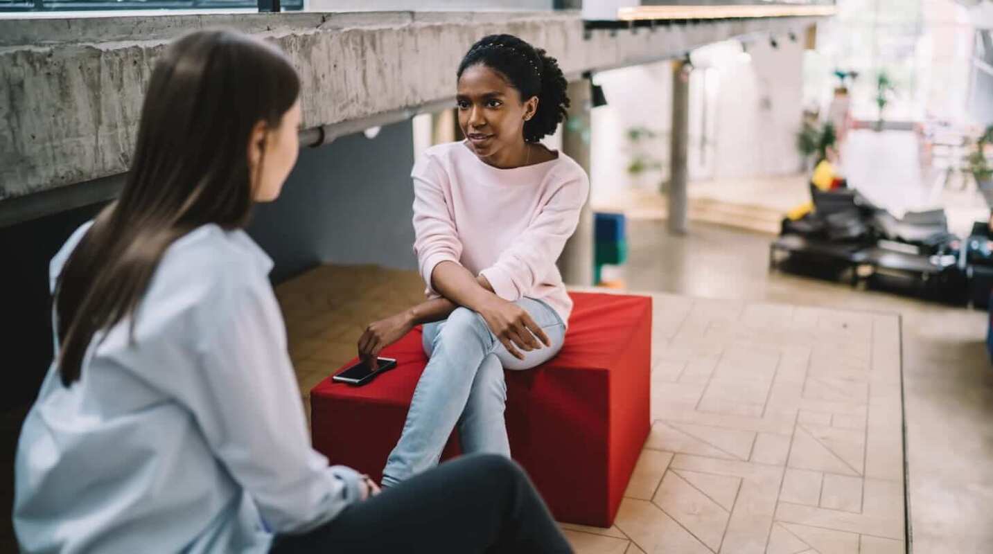 Νew hire struggling? Onboarding buddies can help you (+checklist)