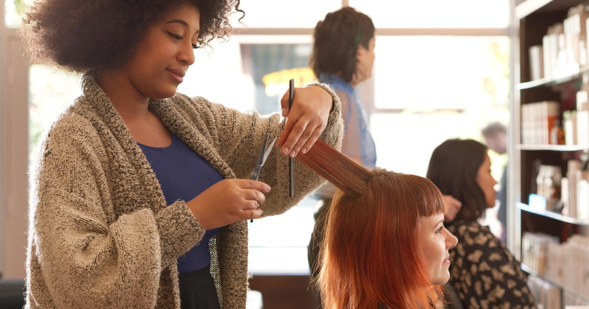 How to Get New Customers to Try Your Salon