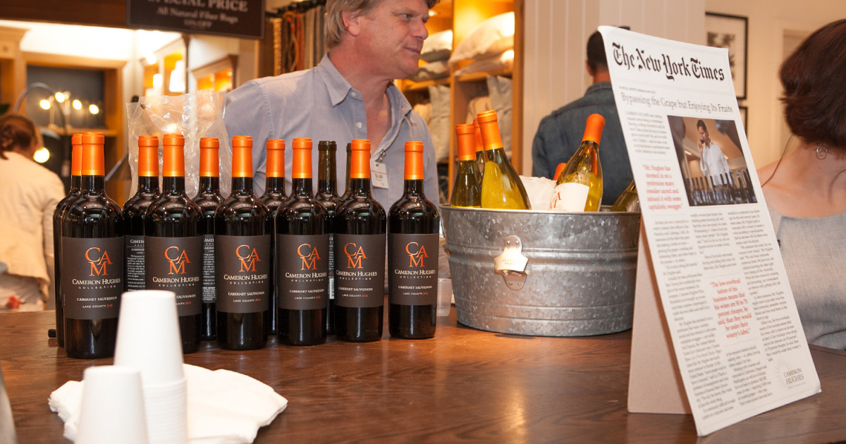 How to Market an Event: 8 Ways to Give Your Guest List a Boost