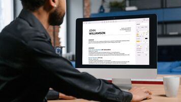 Read This Before You Send Another Resume