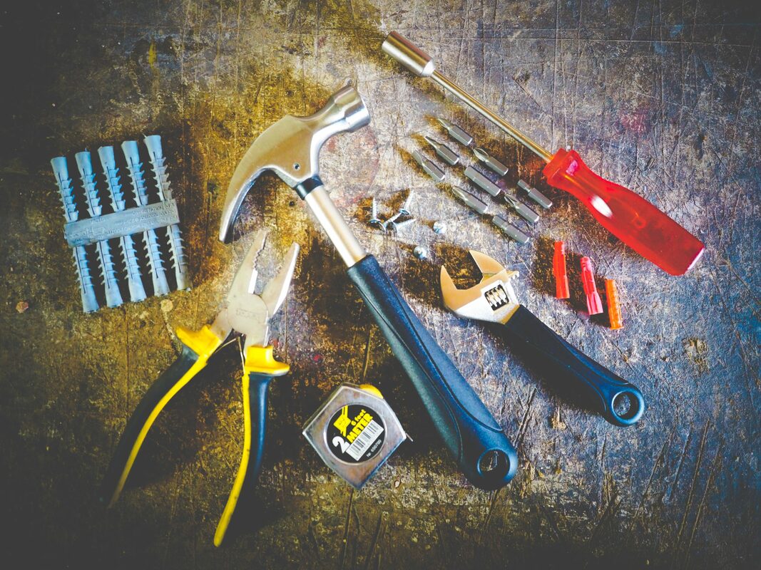3 Sales Enablement Tools Your Team Can't Live Without| Spekit