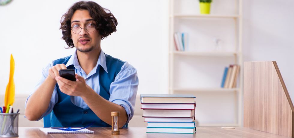 Learn how to add a signature to text messages and check out signature ideas & best practices