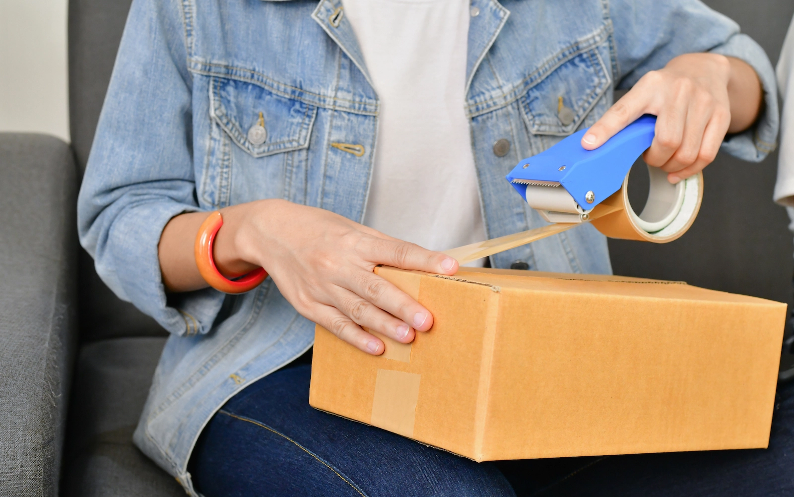 9 Ways to Reduce Shipping Costs for Ecommerce in 2021