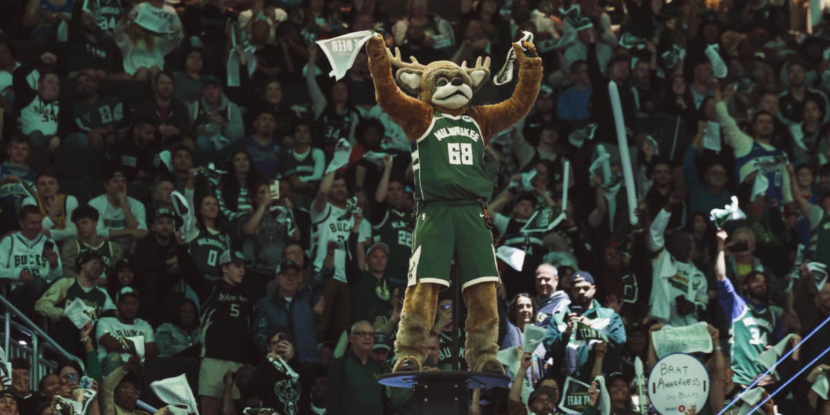How The Milwaukee Bucks Found Their SMS MVP In Attentive, With A 324x Program ROI